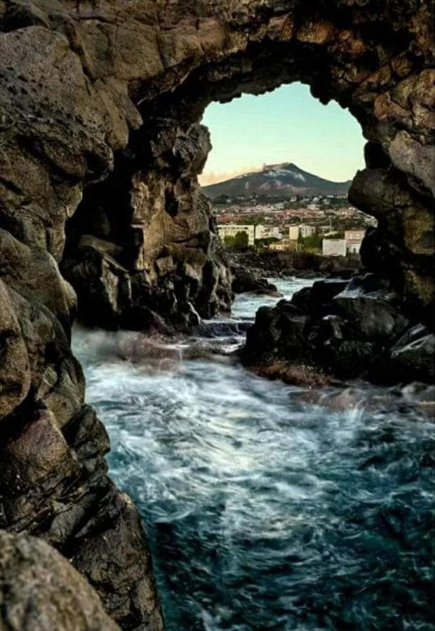 La Piccola Grotta Ursino Villa CTA Exterior photo